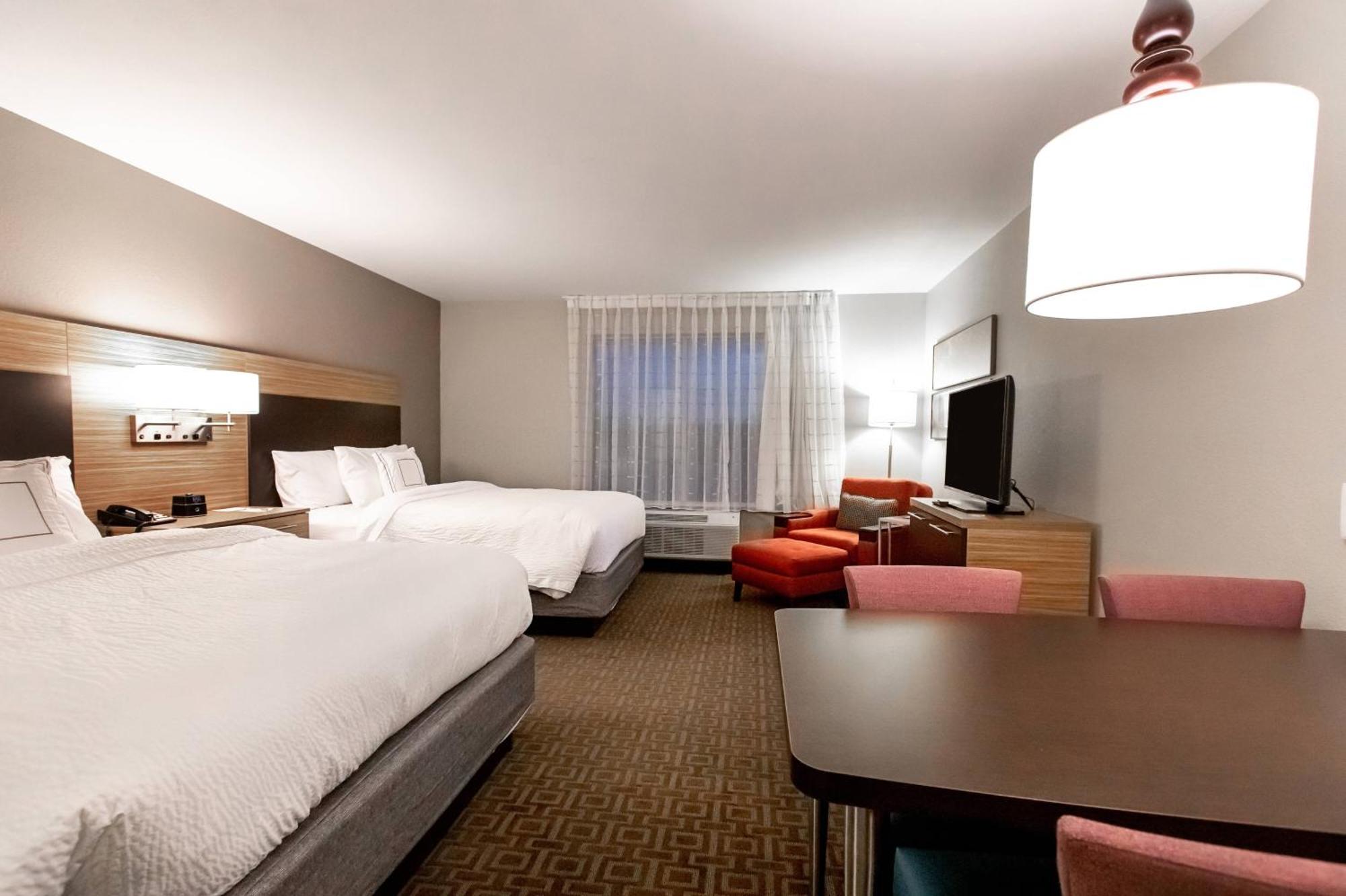 Towneplace Suites By Marriott Louisville Airport Bagian luar foto
